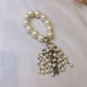 CHICO’S - Elegant Pearl Bracelet, New w/o tags